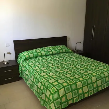 The Gozo Breeze Apartamento *